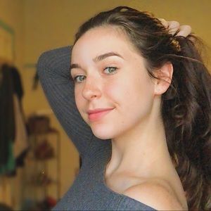 Meet your Posher, Abby